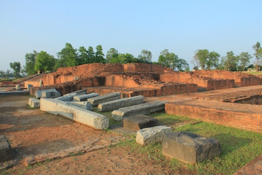 Bhagalpur_Vikramshila_ruins_2
