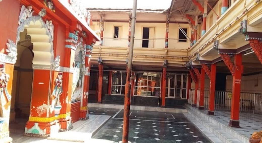 Bharuch_Sri_guman_dev_temple_1