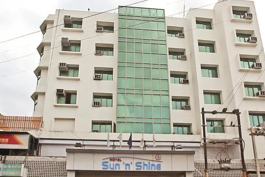 Bhavnagar_Hotel_sun_n_shine_1