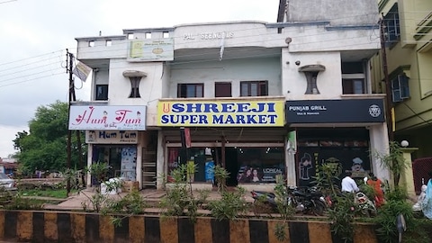 Shreeji Super Bazar