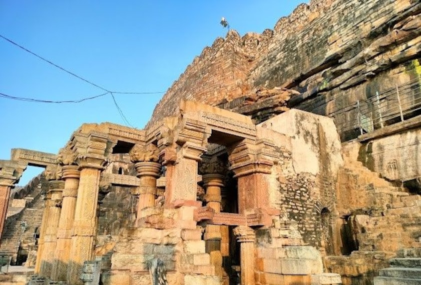 Chitrakoot_Kalinjar_fort_1