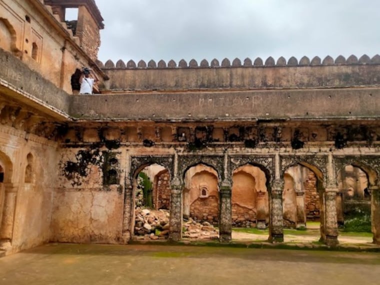 Chitrakoot_Kalinjar_fort_2