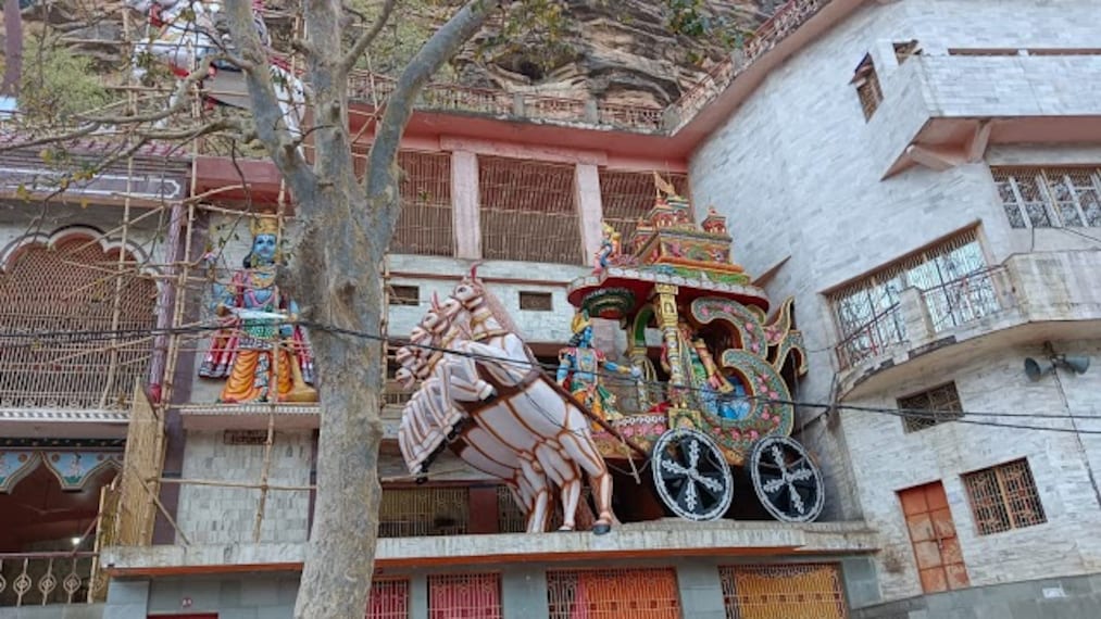 Chitrakoot_Sati_anusuya_temple_2