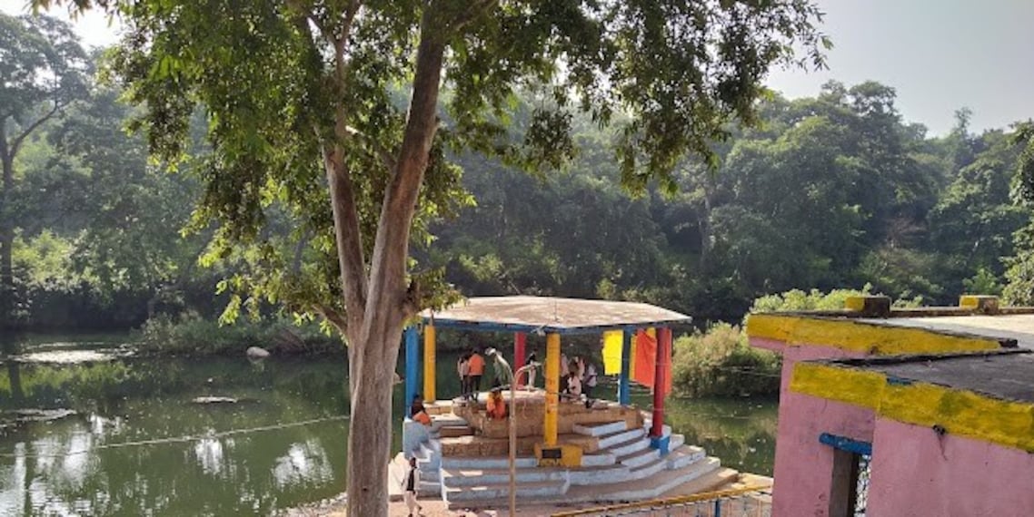 Chitrakoot_Sphatik_shila_1