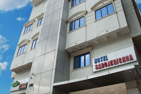 Hotel Saroj Krishna