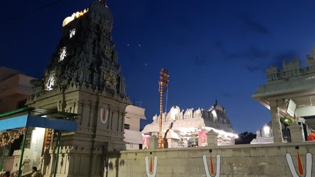 Chittoor_Venkateshwara_temple_2