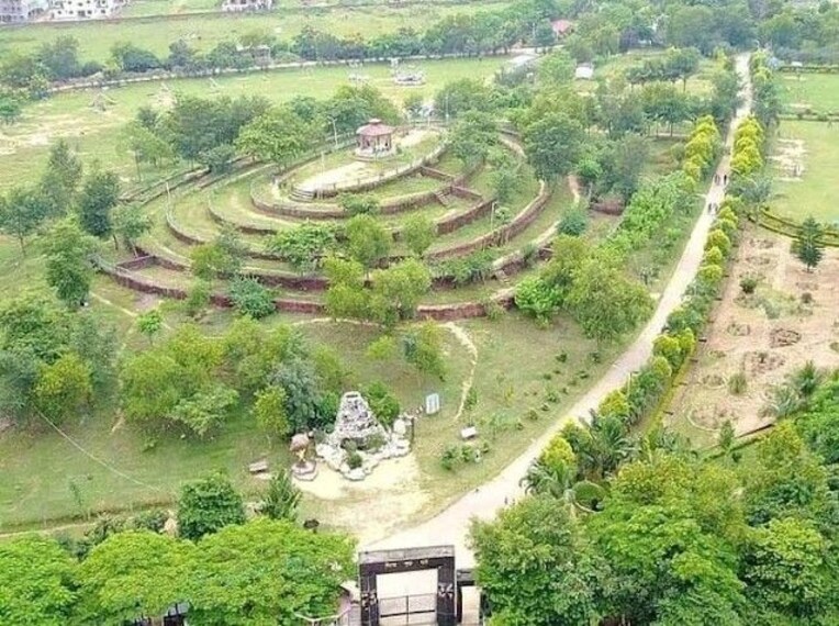 Dhanbad_Birsa_munda_park_3