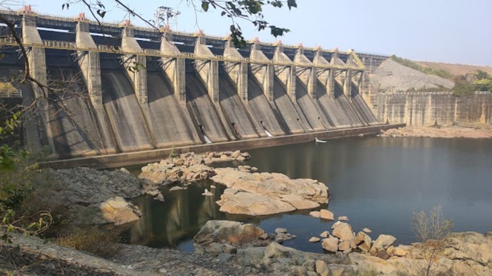 Dhanbad_Maithon_dam_1