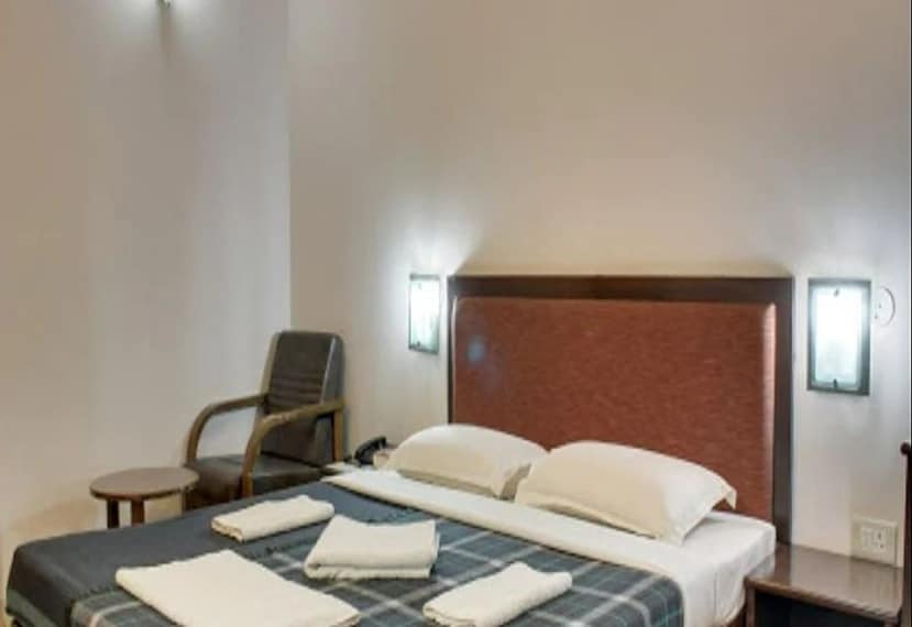 Dharwad_Kamath_yatri_niwas_3