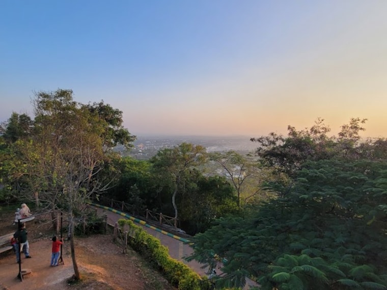 Dharwad_Nrupatunga_betta_3