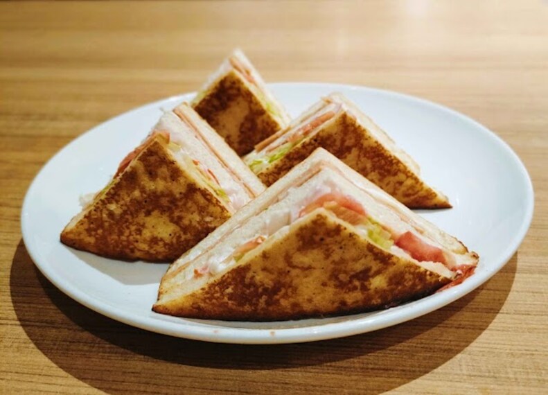 Dindigul_Butterscotch_cream_and_cafe_1