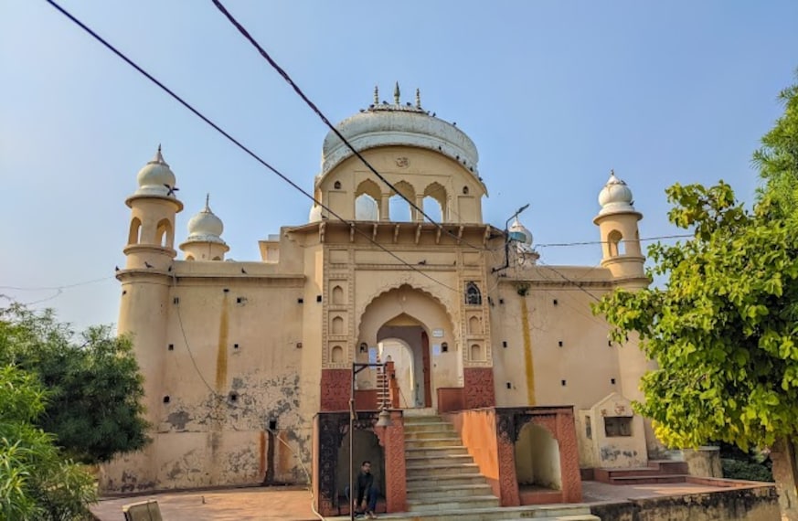 Etawah_Tixi_temple_3