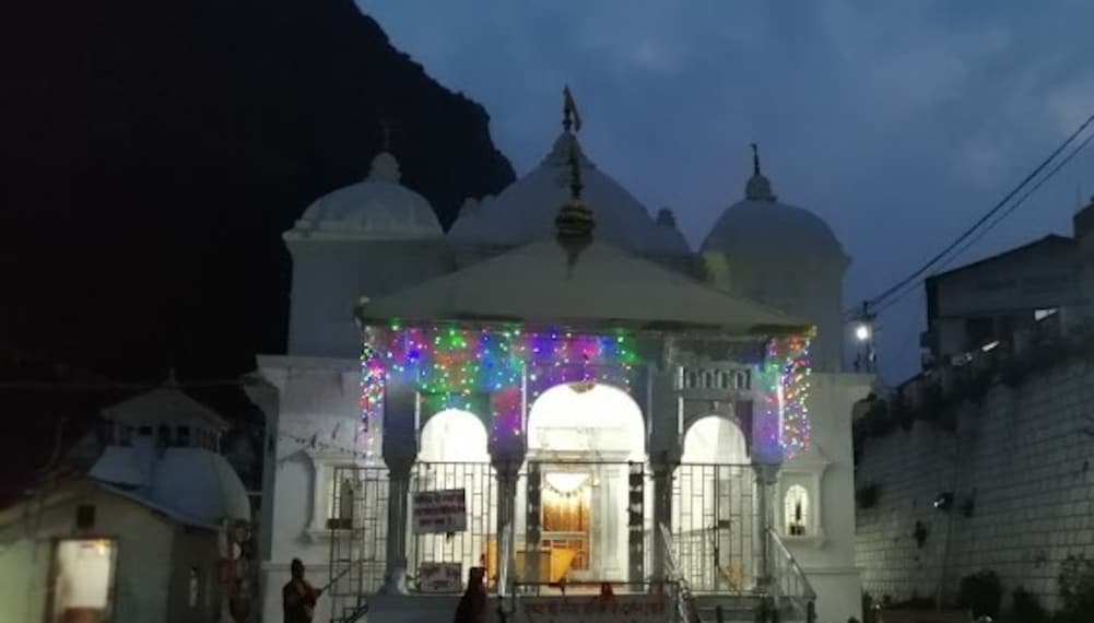 Gangotri_temple_3