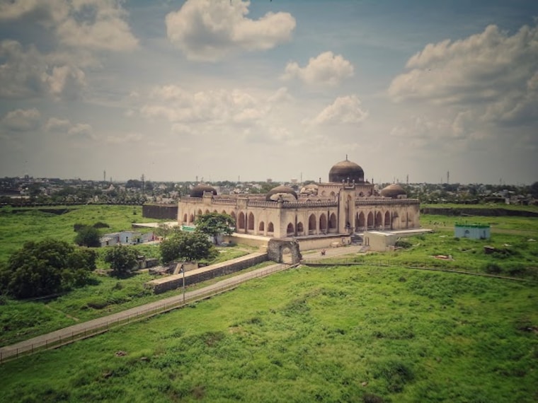 Gulbarga_Gulbarga_fort_1