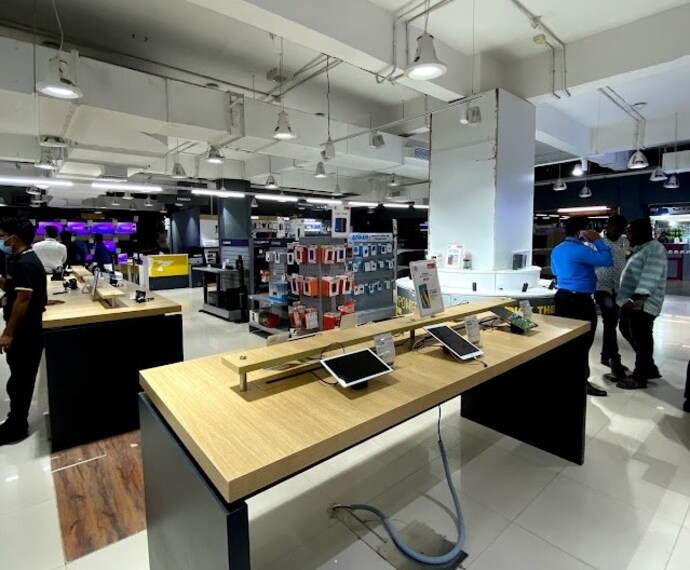 Gulbarga_Reliance_digital_2