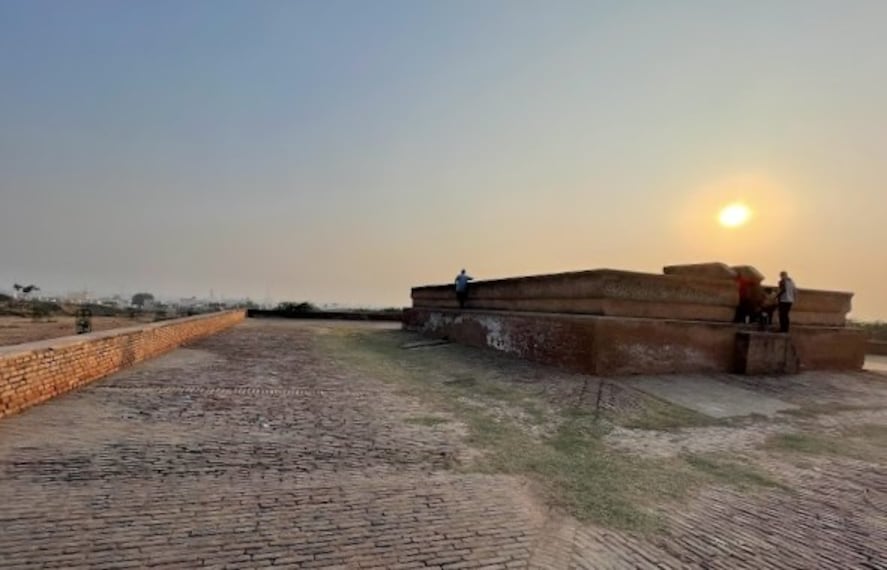 Hisar_Asirgarh_fort_2