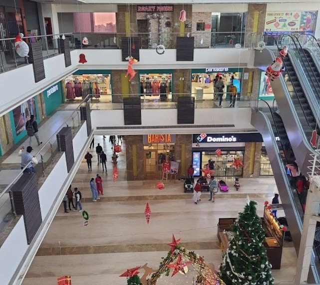 Hisar_Eminent_mall_2