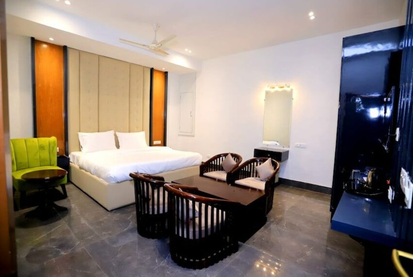 Hisar_Hotel_the_icon_2