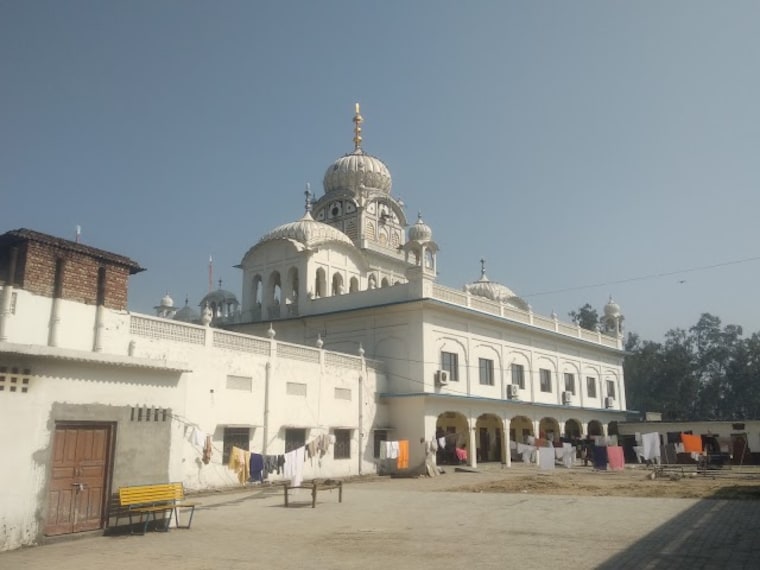 Hoshiarpur_Gurudwara_pulpukhta_sahib_2