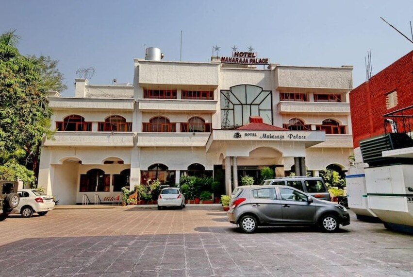 Hoshiarpur_Maharaja_palace_1