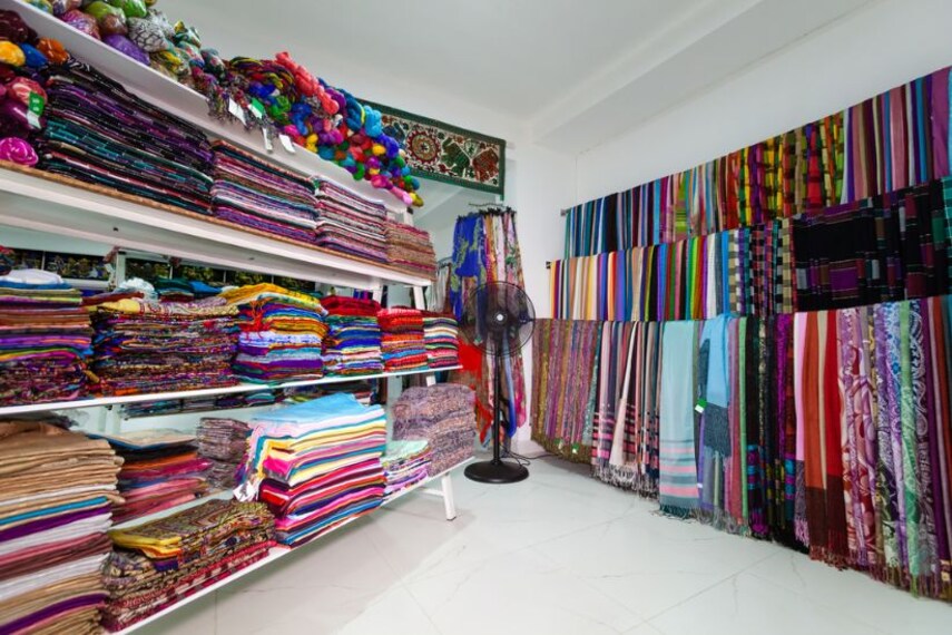 Jalgaon_Gulshan_collection_1