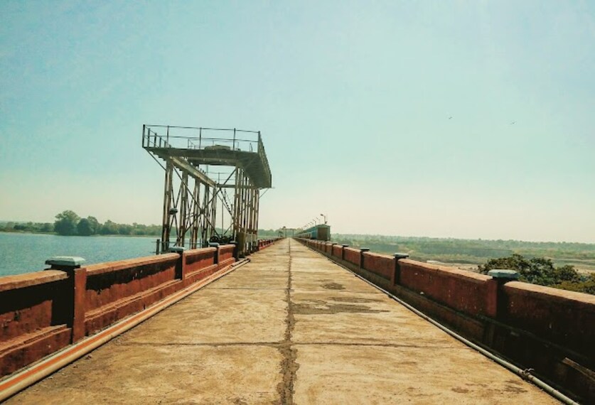 Jalgaon_Hatnur_dam_2