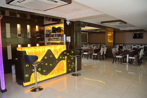 Imperia Residency