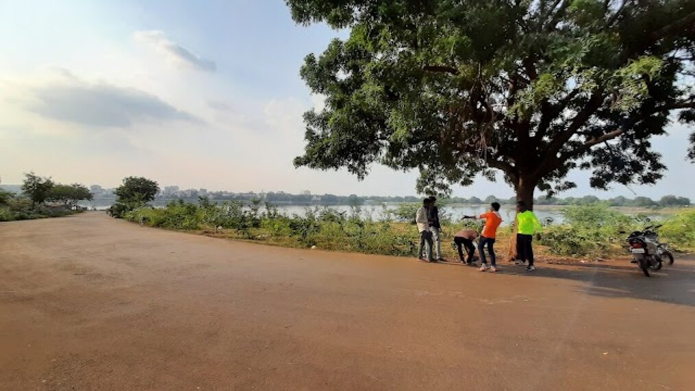 Jalgaon_Mehrun_park_2