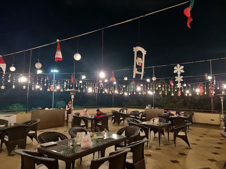 Jamnagar_360_the_rooftop_restaurant_2