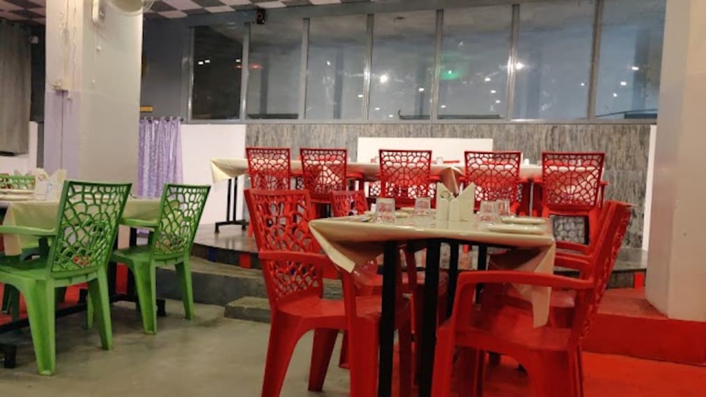 Jamnagar_Darjiiling_restaurant_1
