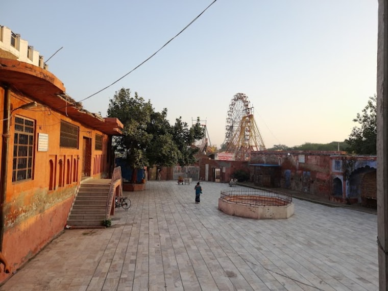 Jhajjar_Beri_mandir_3