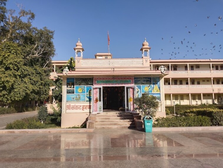 Jhunjhunu_Khemi_sati_temple_2