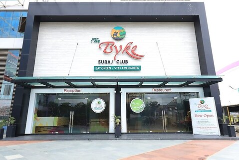 Byke Suraj Club Hotel Junagadh