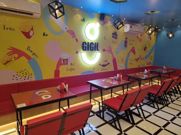 Junagadh_Gigil_cafe_2