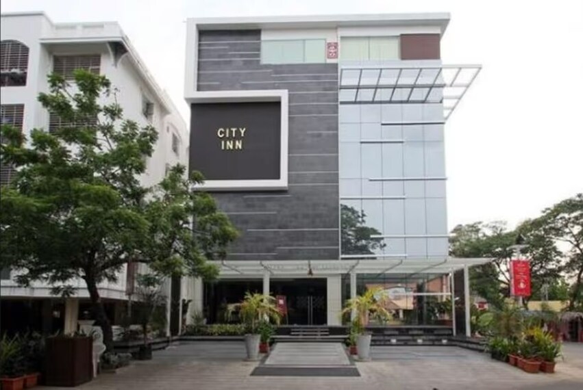 Kakinada_Hotel_city_inn_1