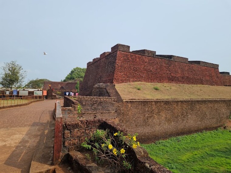 Kannur_St_angelo_fort_2