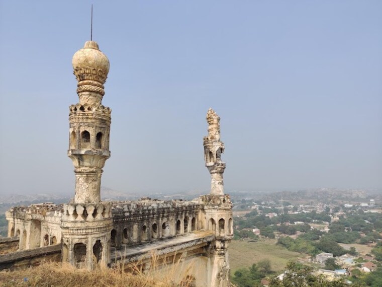 Karimnagar_Elgandal_fort_1