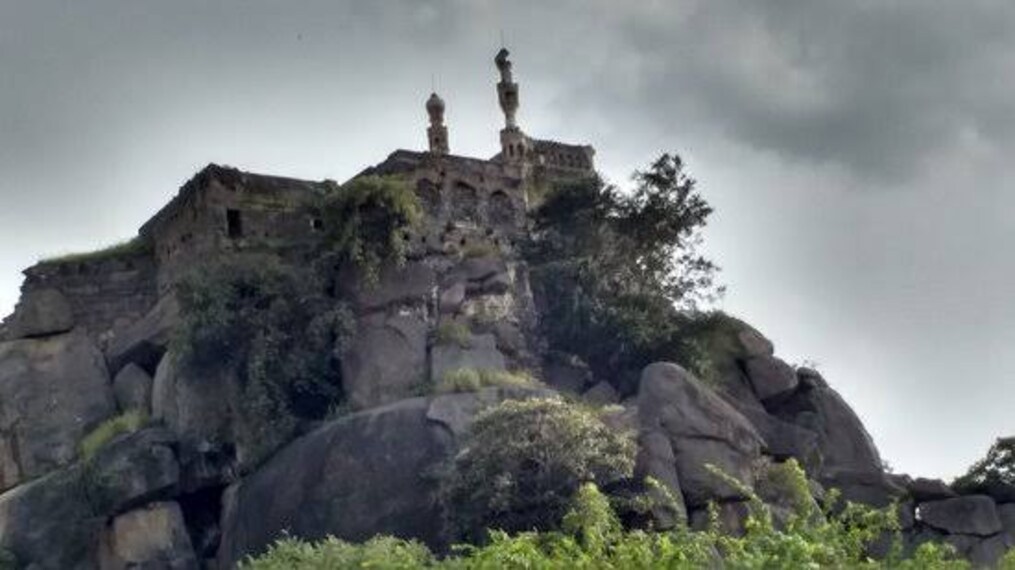 Karimnagar_Elgandal_fort_2