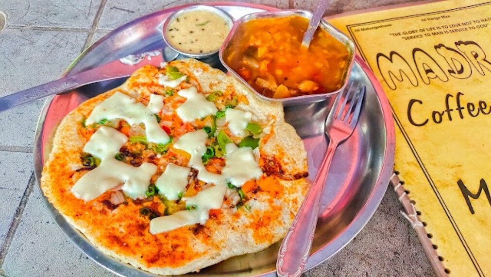 Khajuraho_Madaras_coffee_house_2