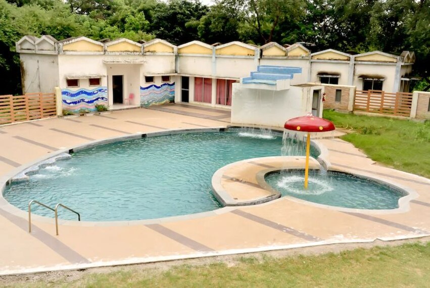 Khajuraho_Mpt_payal-khajuraho_2