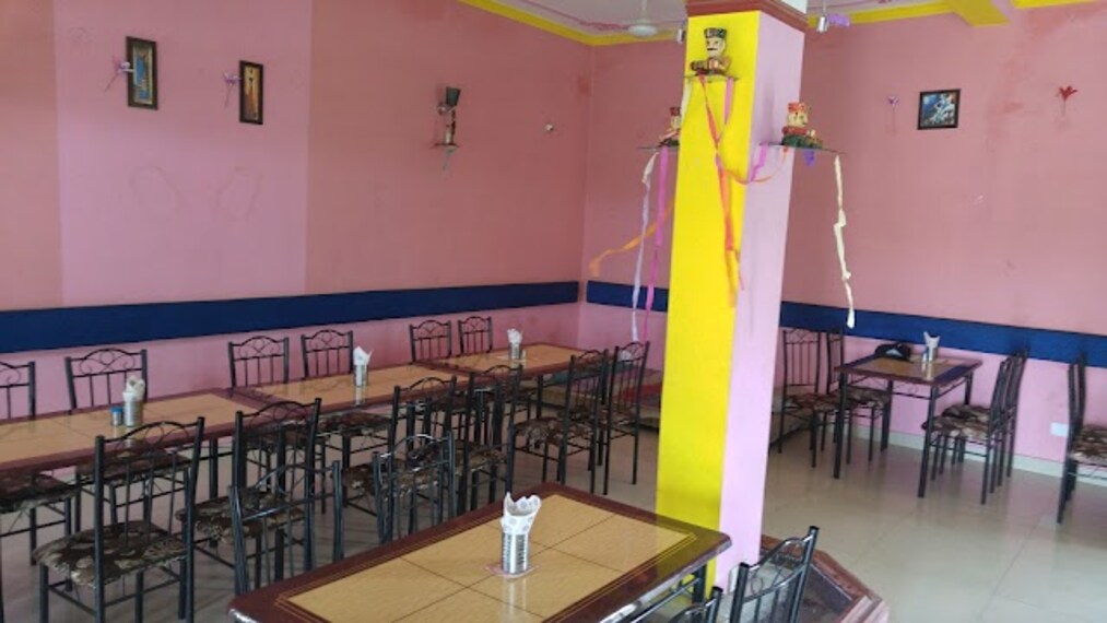 Khajuraho_Restaurant_kanha_2