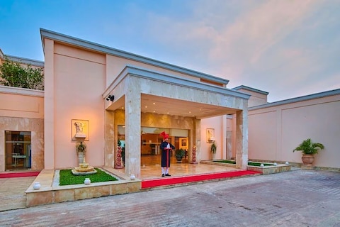 The Lalit Temple View