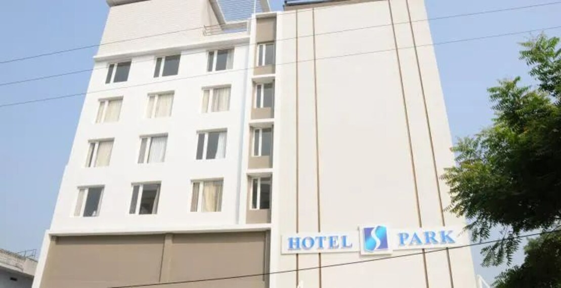 Khammam_Hotel-s-park_1