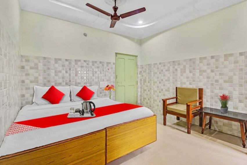 Khammam_Hotel_sridhar_2