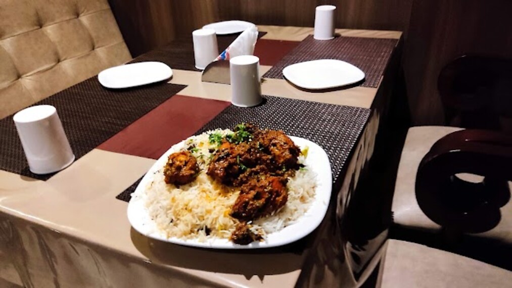 Khammam_Kaveri_restaurant_2