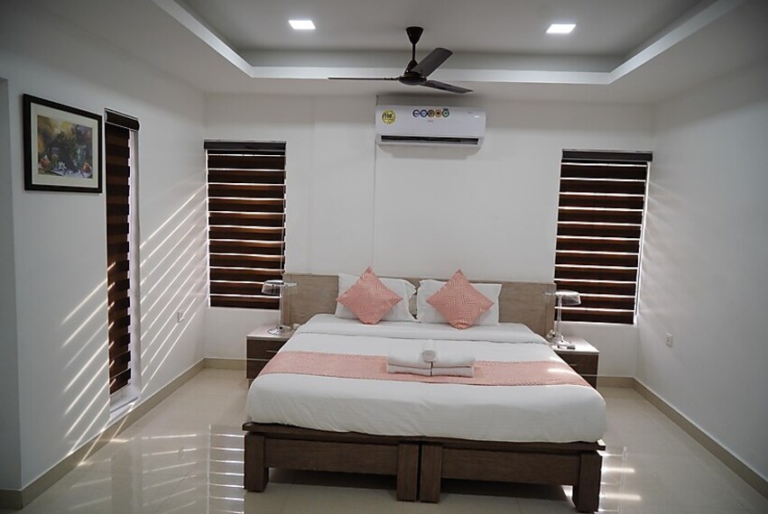 Kollam_Chandra_inn-2