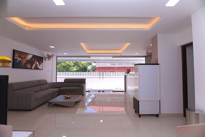 Kollam_Chandra_inn-3