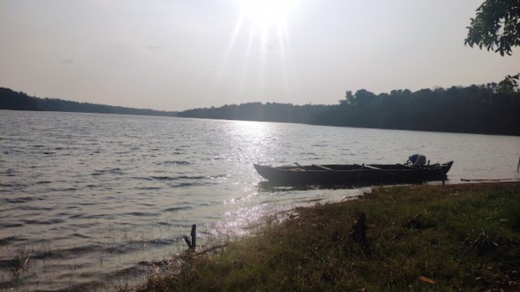 Kollam_Sasthamcotla_lake_2