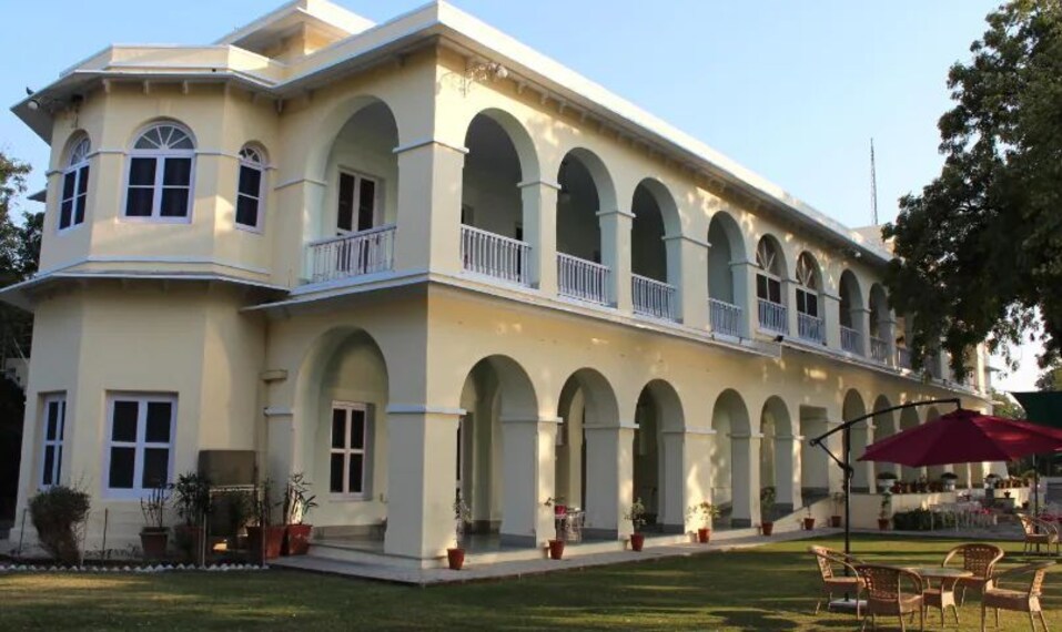 Kota_Brijraj_bhawan_palace_hotel_3