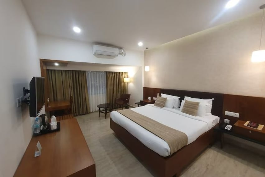 Kottayam_Hotel_aida_3